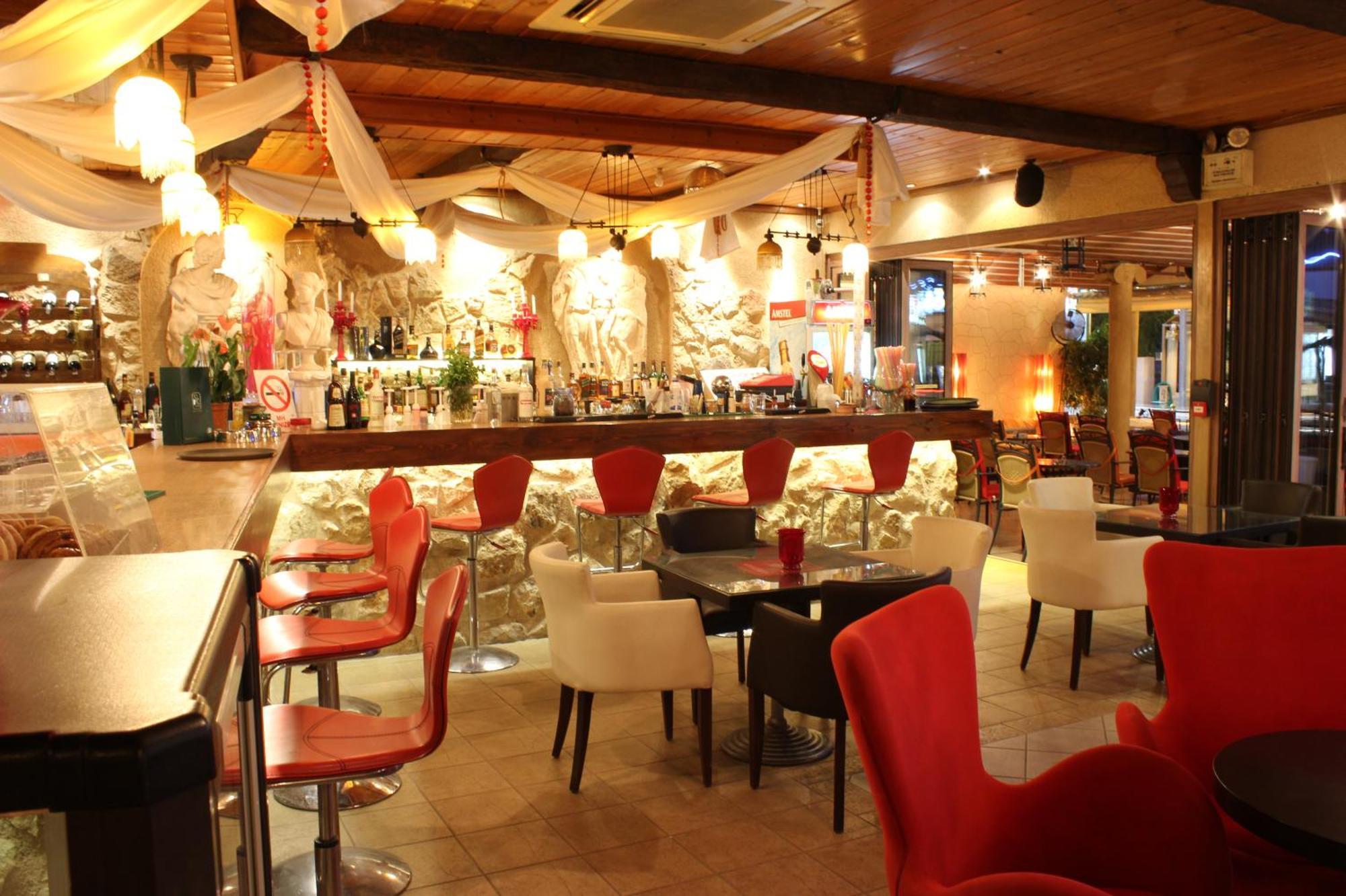 Hotel Dimitra 2*